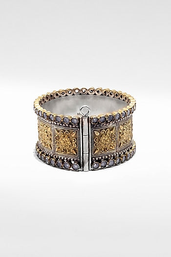 Two Tone Finish Bangle in Silver