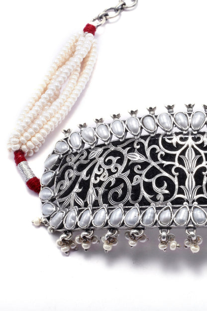 Sharia Pearl Embellished Choker 