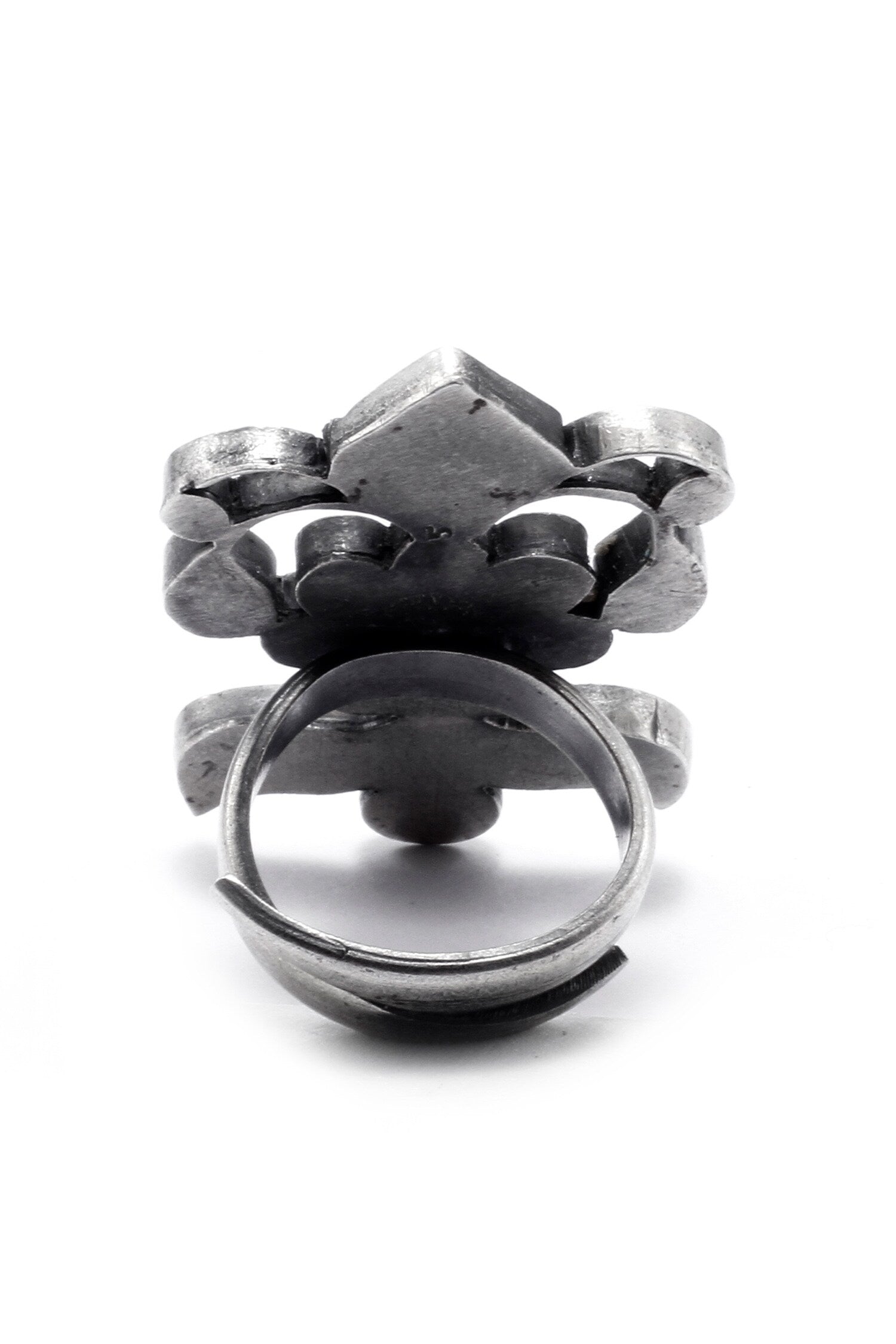 Isabella Kundan Embellished Ring 