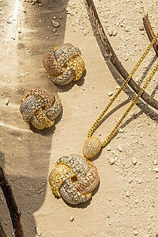 Gold Finish Zircon Pendant Necklace Set