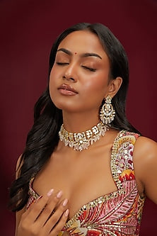 Gold Finish Grey Mother Of Pearl & Kundan Polki Choker Necklace Set