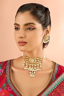 Gold Plated Mother Of Pearl & Natural Semi-precious Stone Choker Necklace Set