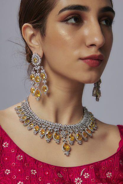 White Finish Yellow Stone & Zircon Necklace Set