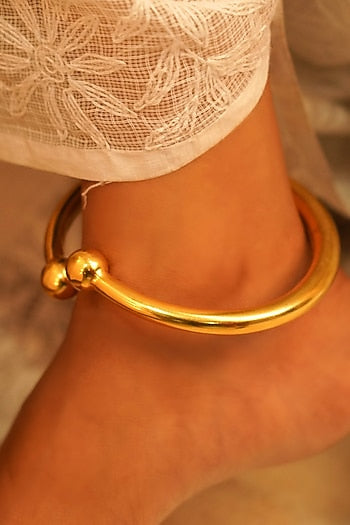 Gold Finish Handcrafted Anklet In Sterling Silver