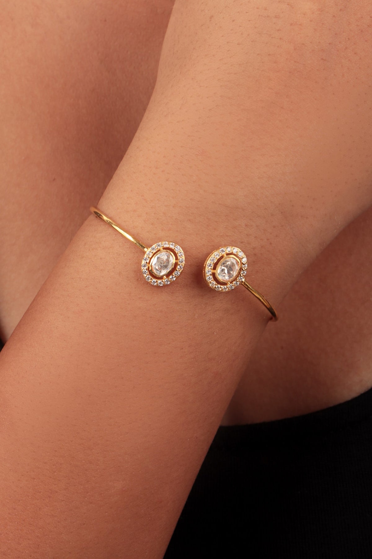 Gold Finish Moissanite Polki Bracelet In Sterling Silver