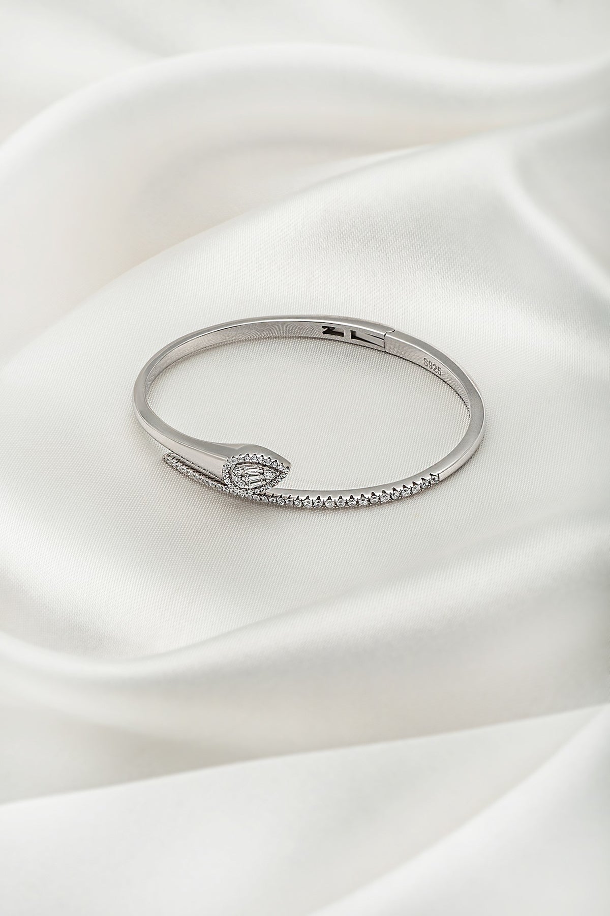 White Finish Crystal Kada In Sterling Silver