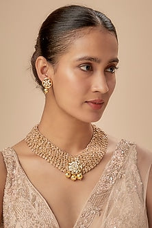 Gold Finish Kundan Motifs & Gold Beaded Choker Necklace Set
