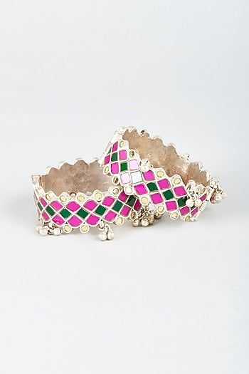 White Finish Bangles With Glass Cut Kundan (Set of 2)