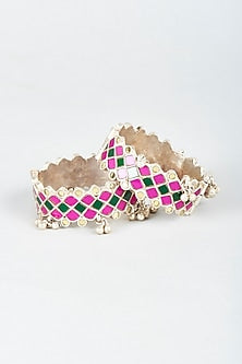 White Finish Bangles With Glass Cut Kundan (Set of 2)
