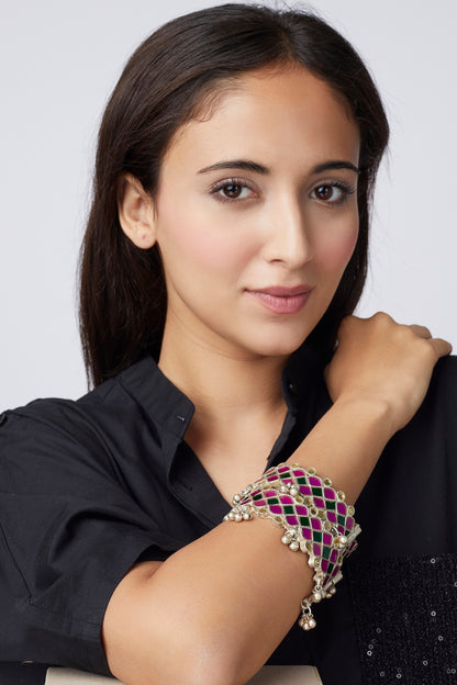 White Finish Bangles With Glass Cut Kundan (Set of 2)