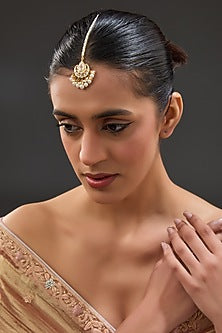 Gold Finish Moissanite Polki & Freshwater Pearl Maangtikka In Sterling Silver