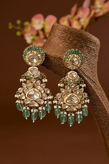 Gold Finish Kundan Polki & Emerald Stone Choker Necklace Set In Sterling Silver