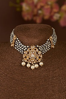 Gold Finish Moissanite Polki & Synthetic Tanzanite Choker Necklace Set In Sterling Silver