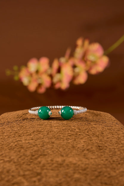 White Finish Zircon & Emerald Stone Bracelet In Sterling Silver