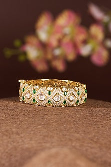 Gold Finish Moissanite Polki & Emerald Bangle In Sterling Silver