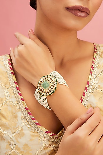 Yellow Gold Finish Moissanite Polki & Emerald Bracelet In Sterling Silver