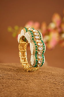 Yellow Gold Finish Moissanite Polki & Emerald Stone Bracelet In Sterling Silver