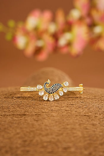 Yellow Gold Finish Moissanite Polki Bracelet In Sterling Silver