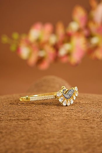Yellow Gold Finish Moissanite Polki Bracelet In Sterling Silver