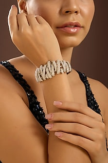 White Gold Finish Zircon Bracelet In Sterling Silver