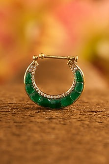 Yellow Gold Finish Moissanite Polki & Glass-Filled Emerald Nose Ring In Sterling Silver
