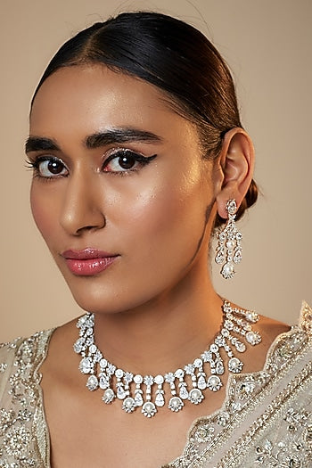 White Finish Zircon & Pearl Necklace Set