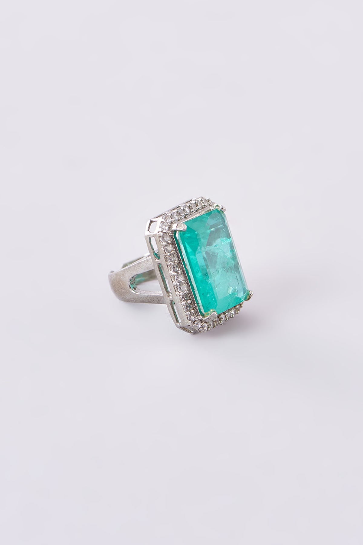 White Finish Zircon & Aqua Stone Ring