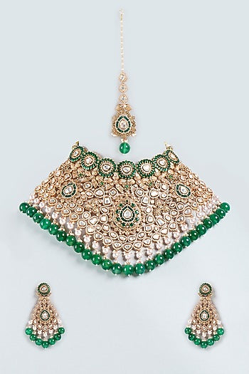 Gold Finish Zircons Diamonds Necklace Set