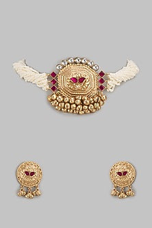 Gold Finish Temple motifs & Pearl Choker Necklace Set