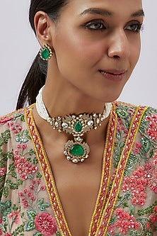 Gold Finish Kundan Polki & Green Stone Choker Necklace Set