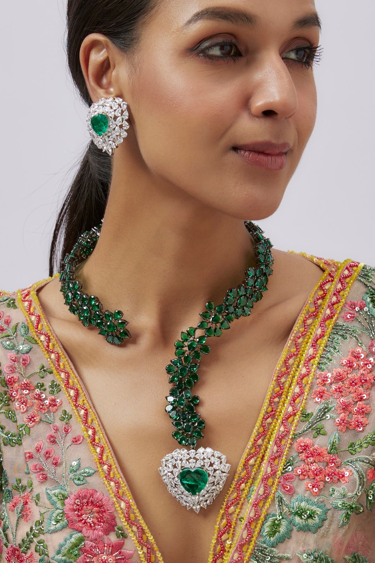 Black Rhodium Finish Emerald & Zircon Necklace Set