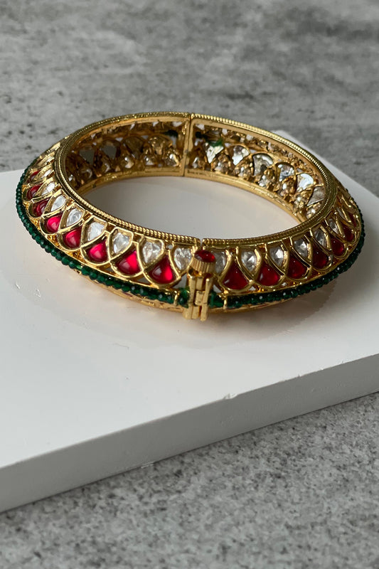 Gold Finish Kundan Polki Bangle