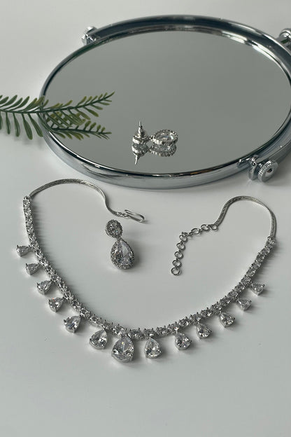 White Finish Zircon Necklace Set