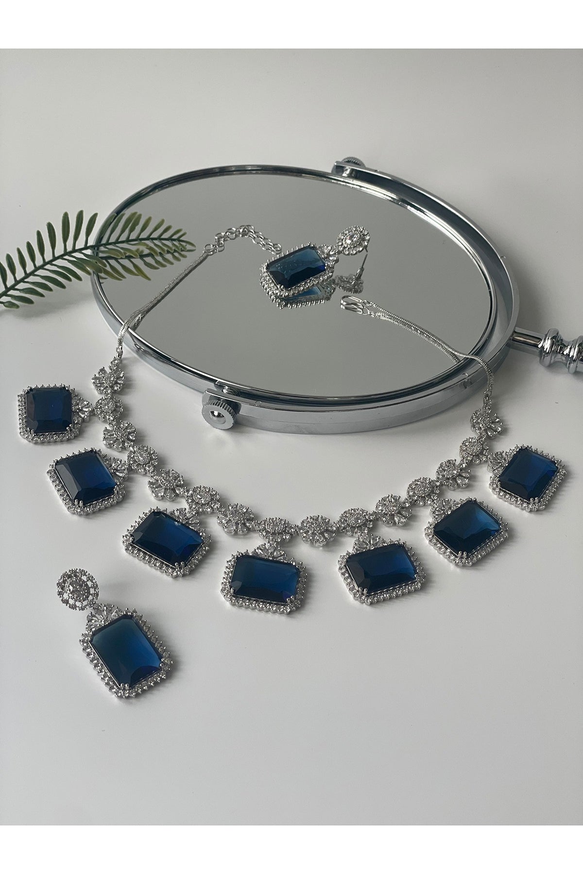 White Finish Zircon & Blue Stone Necklace Set