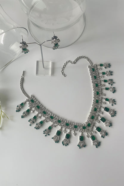 White Finish Zircon & Green Stone Necklace Set
