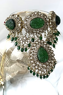 Antique Gold Finish Kundan Polki & Green Carved Stone Choker Necklace Set
