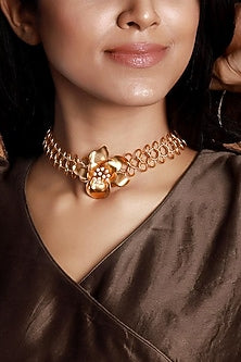 Gold Finish Pearl Links Choker Necklace