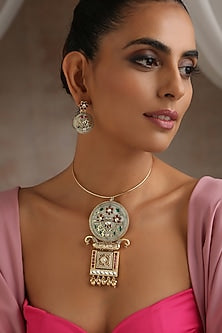 Gold Finish Kundan Polki & Multi-Colored Stone Hasli Necklace Set