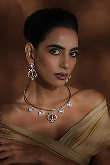 Gold Finish Red Kundan Polki Handcrafted Hasli Necklace Set