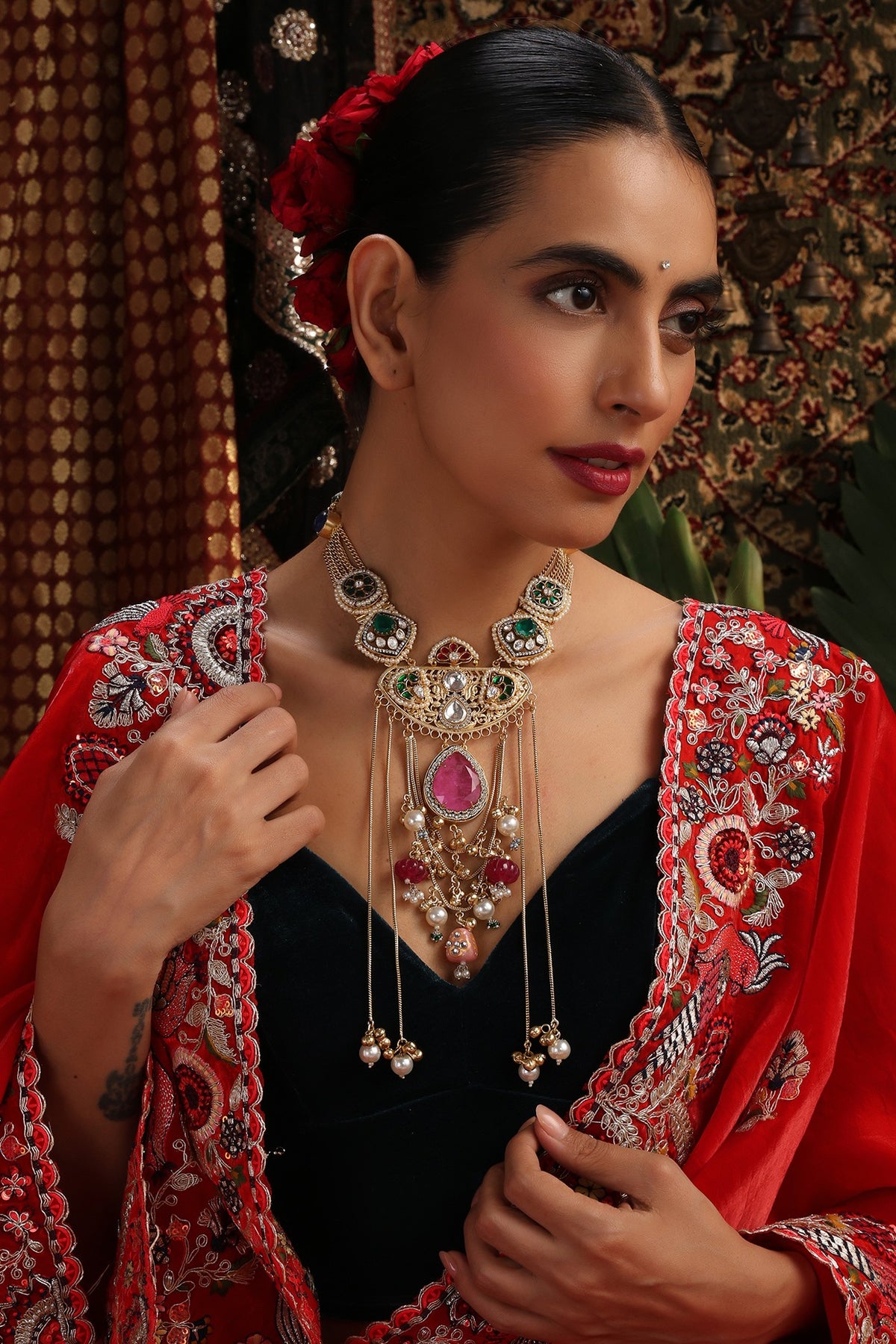 Gold Finish Kundan Polki & Rose Quartz Pendant Necklace