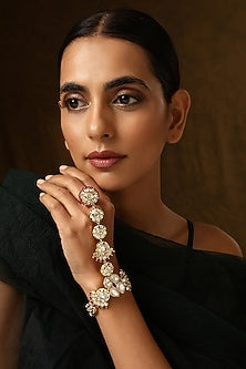Gold Finish Kundan Polki Hathphool