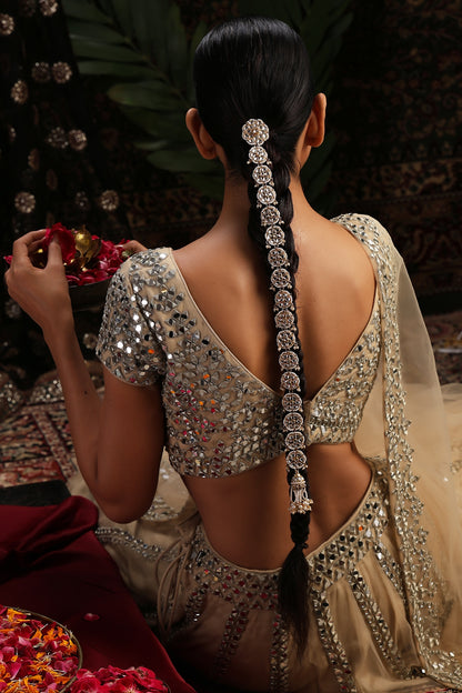Gold Finish Kundan Polki Handcrafted Braid Pin