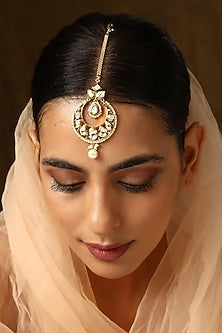 Gold Finish Kundan Polki Maangtikka