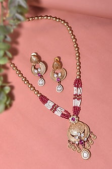 Gold Finish Pearl Necklace Set