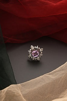 White Finish Zircon Ring