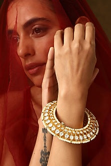 Gold Finish Kundan Polki Kada