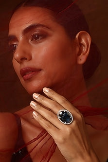 White Finish Zircon Ring
