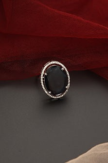 White Finish Zircon Ring