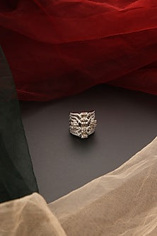White Finish Zircon & Pearl Ring