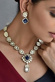 White Finish Kundan Polki Necklace Set